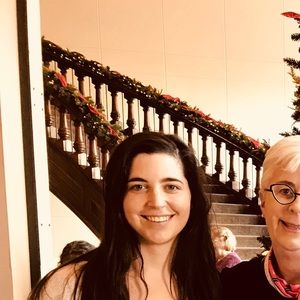 Meet your Posher, Ellen